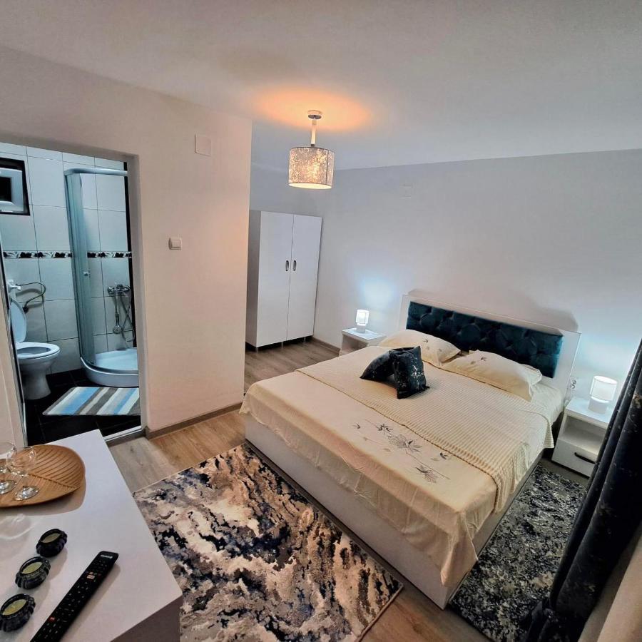 Cabana Loredana Vadu Motilor Bagian luar foto