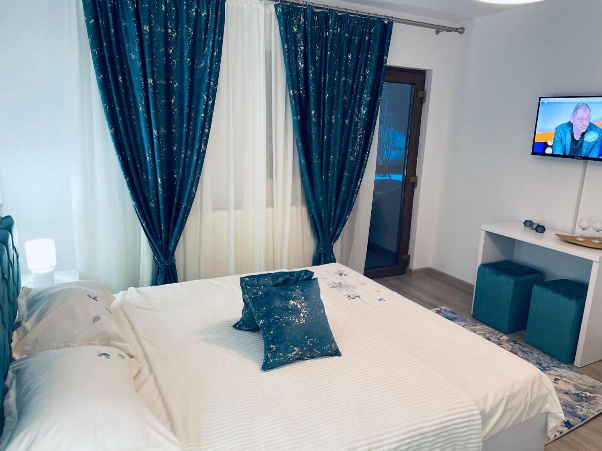 Cabana Loredana Vadu Motilor Bagian luar foto